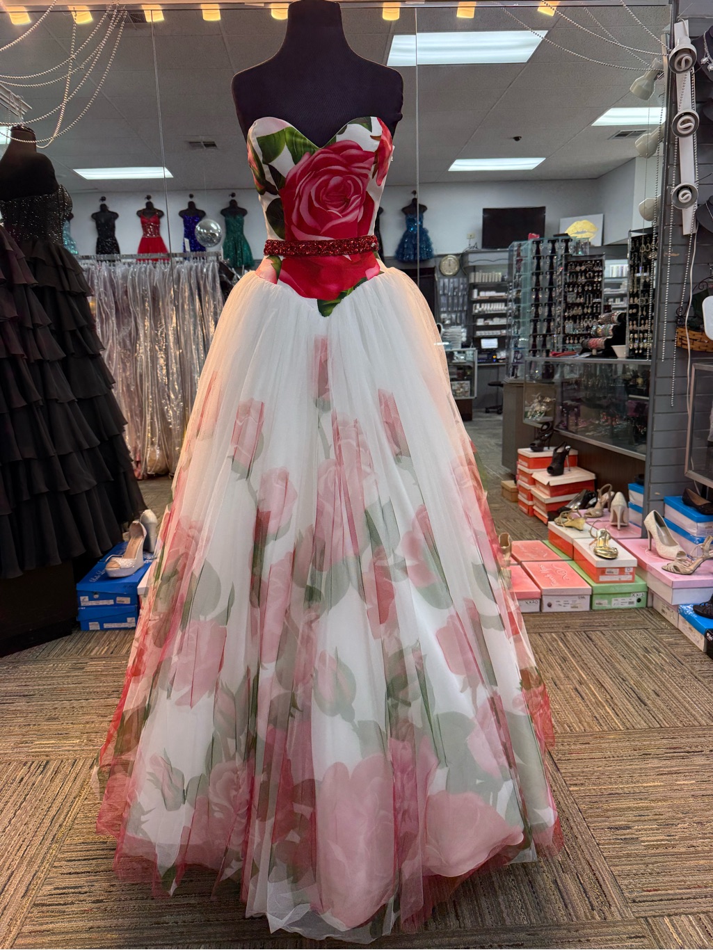 Marys Mq1030 Ivory/ Rose Floral Size 6 Ballgown Formal/Prom/Homecoming Dress
